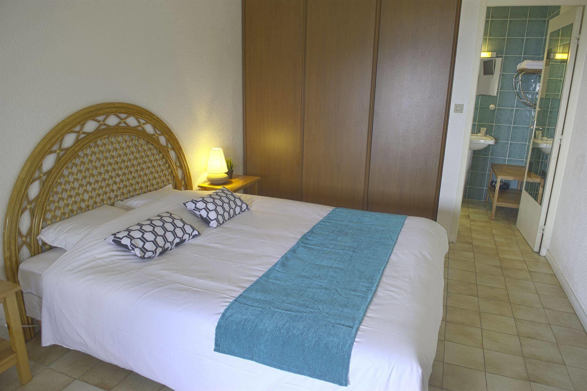 Azur Hotel Le Lavandou Luaran gambar